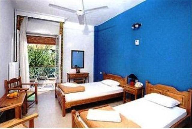 Izela Hotel Kala Nera Ruang foto