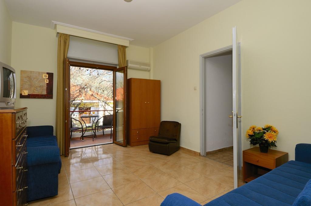 Izela Hotel Kala Nera Bagian luar foto