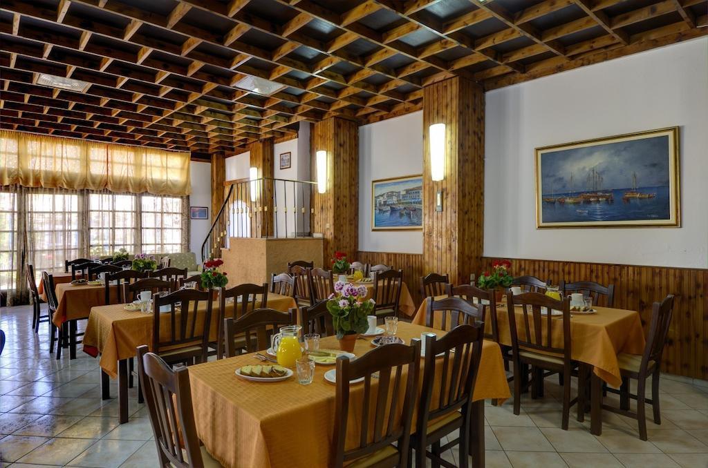 Izela Hotel Kala Nera Bagian luar foto