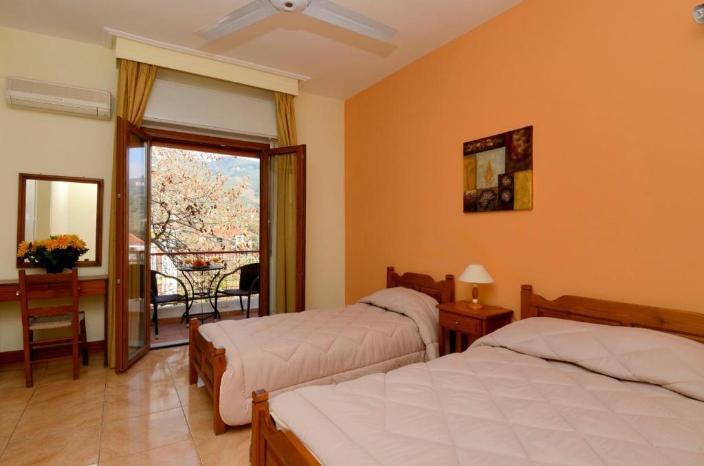 Izela Hotel Kala Nera Bagian luar foto
